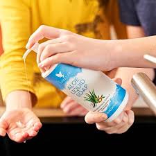 FOREVER ALOE LIQUID SOAP (473 ML)