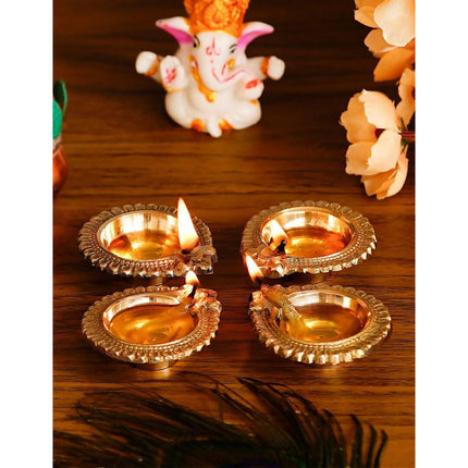 eCraftIndia Set of 4 Handcrafted Brass Diyas