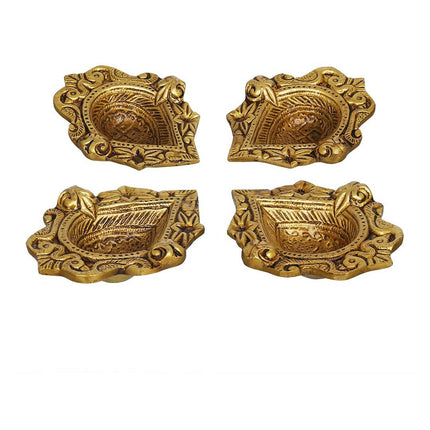 eCraftIndia 4 Pieces Beige Ethnic Design Diyas