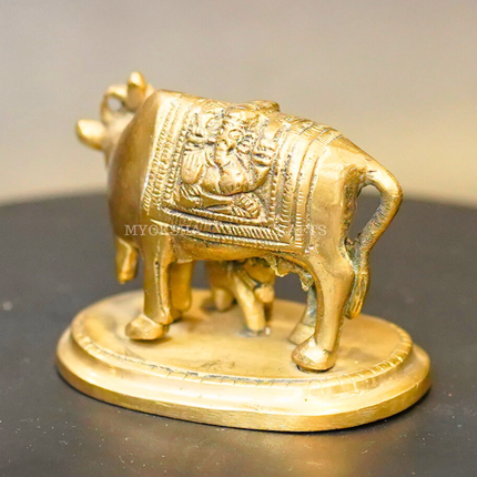 Brass Kamadenu with Calf Idol