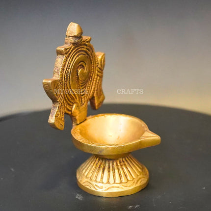 Brass Shankh Diya