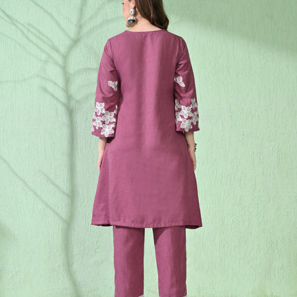 Myshka Women's Embroidered Calf Length Mauve Kurta With Palazzo