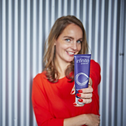 FOREVER INFINITE HYDRATING CLEANSER (118 ML)