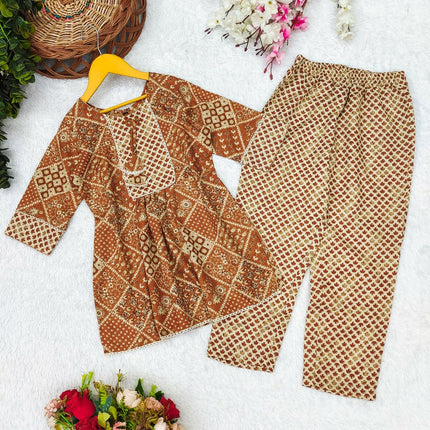 Divine Drape Girls Poly Cotton Mustard Printed Straight Kids Kurta Pant Set
