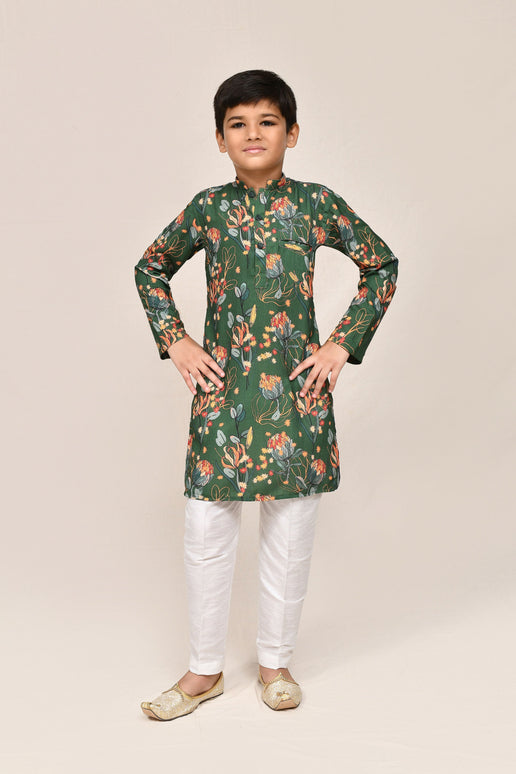 Joban Fashion Cotton Silk Green Kurta With Straight Fit Pant