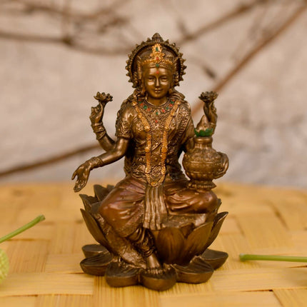 Collectible India Goddess Lakshmi Idol