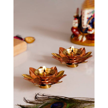 eCraftIndia Brown & Gold-Toned 2 Pcs Floral Shape Metal Diyas