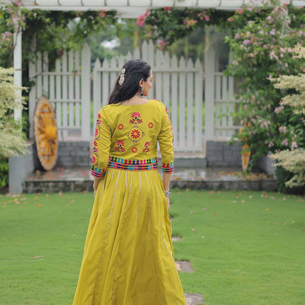 Lorenvalley Fashion Parotgreen Roman Silk with Attractive Gota-Patti Lace Lehenga Choli