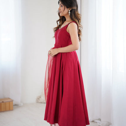 Lorenvalley Fashion Maroon Pure Romansilk Chanderi Fabric Yoke Fancy Lace Work Anarkali Kurta Pant With Dupatta Set