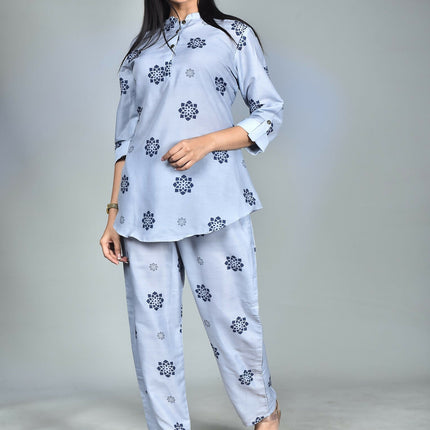Morchari Digital Print Semi Muslin Co-Ord Set Top & Trouser-Multicolor