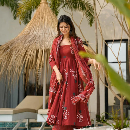 Sonakshi Women's Marron Mal cottan Digital Print Full Round Flair Anarkali Gown Set With Dupatta
