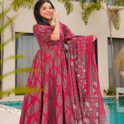 Sonakshi Women's Maharani Mal cottan Digital Print Full Round Flair Anarkali Gown Set With Dupatta