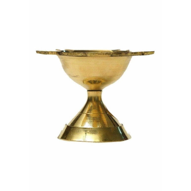 Diya Lamp Oil Stand / Deepam Kundulu (Medium Size)