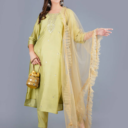 Shehnaai Formal Muslin Suit With A Net Dupatta