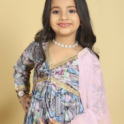 Divine Drape Girls Roman Slub Grey Printed Straight Kids Kurta Pant With Dupatta