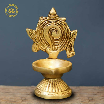 Brass Shankh Diya