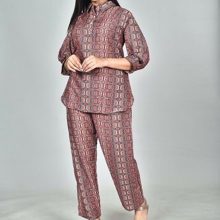 Morchari Digital Print Semi Muslin Co-Ord Set Top & Trouser-Multicolor