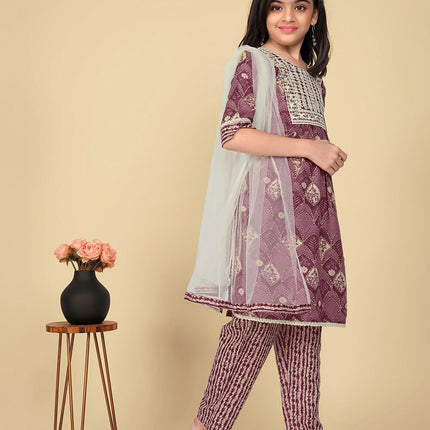 Divine Drape Girls Poly Cotton Purple Embroidered Straight Kids Kurta Pant With Dupatta