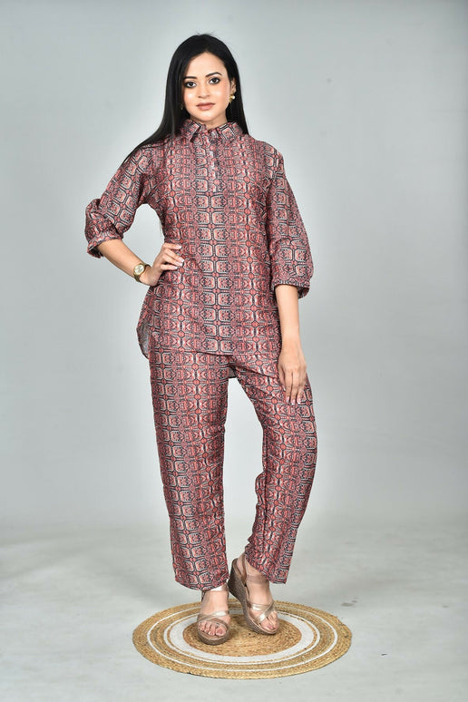 Morchari Digital Print Semi Muslin Co-Ord Set Top & Trouser-Multicolor
