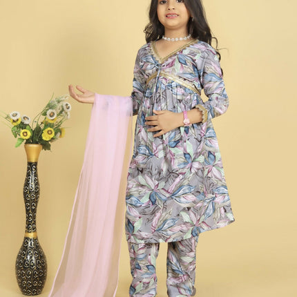 Divine Drape Girls Roman Slub Grey Printed Straight Kids Kurta Pant With Dupatta