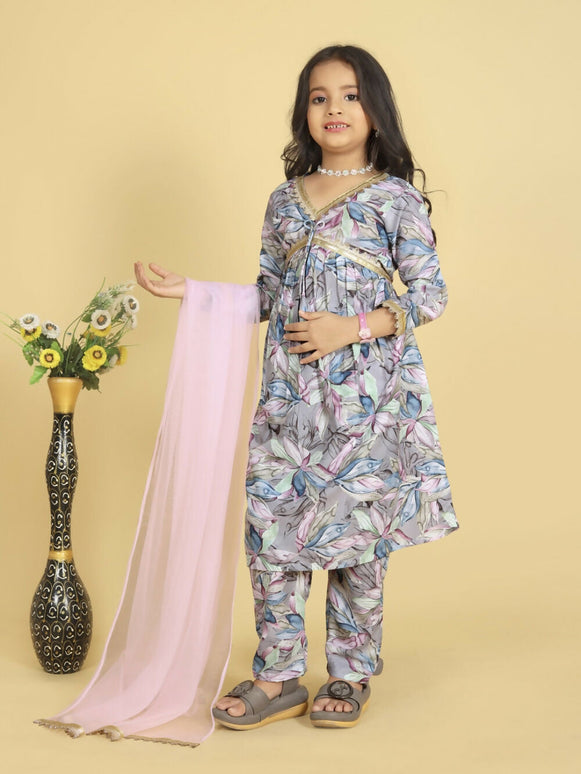 Divine Drape Girls Roman Slub Grey Printed Straight Kids Kurta Pant With Dupatta