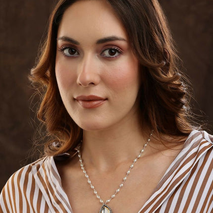 Beaded Kundan Necklace - Ruby Raang