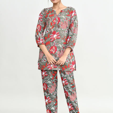 Joban Fashion Beautiful Maroon & Green Cotton Cod Set