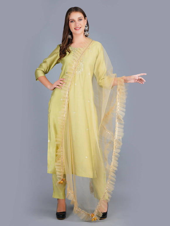 Shehnaai Formal Muslin Suit With A Net Dupatta