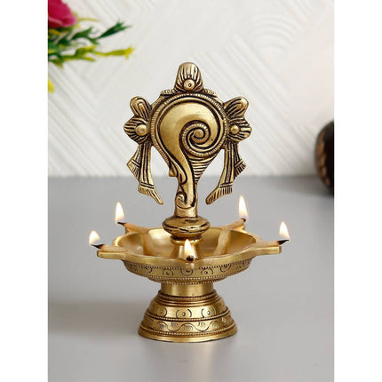 eCraftIndia Gold-Toned Shankha Handcrafted Diya with 5 wicks