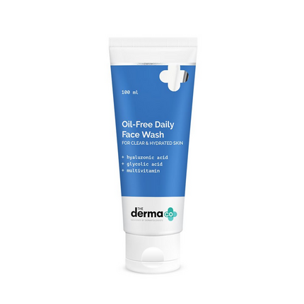 The Derma Co Oil-Free Daily Face Wash With Hyaluronic Acid, Glycolic Acid & Multivitamins For Clear & Hydrated Skin