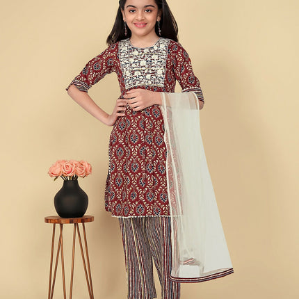 Divine Drape Girls Poly Cotton Maroon Embroidered Straight Kids Kurta Pant With Dupatta